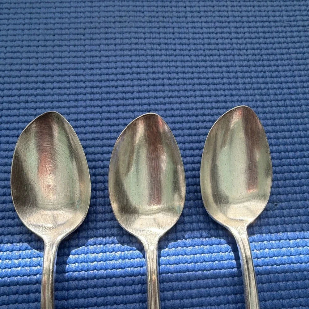 1847 Rogers Bros Old Colony Silverplate XS Triple spoons 7